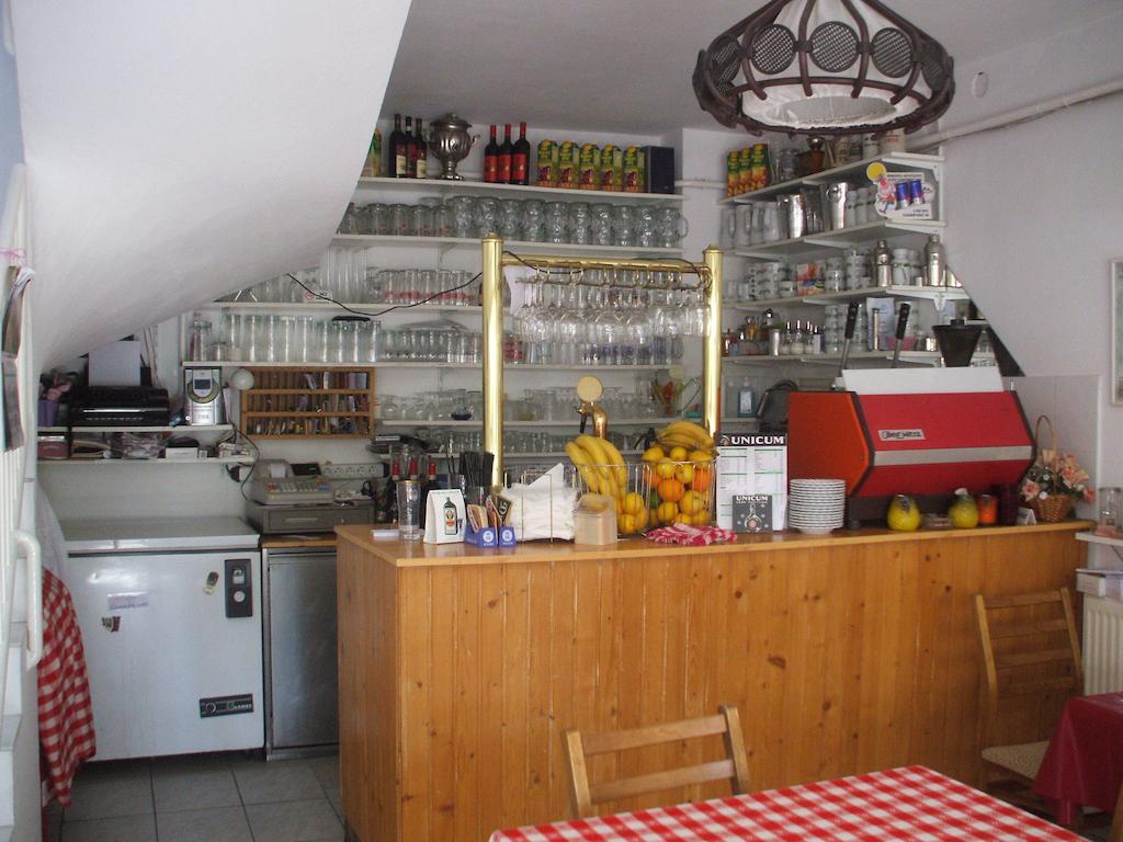 Oleander B&B Шиофок Экстерьер фото