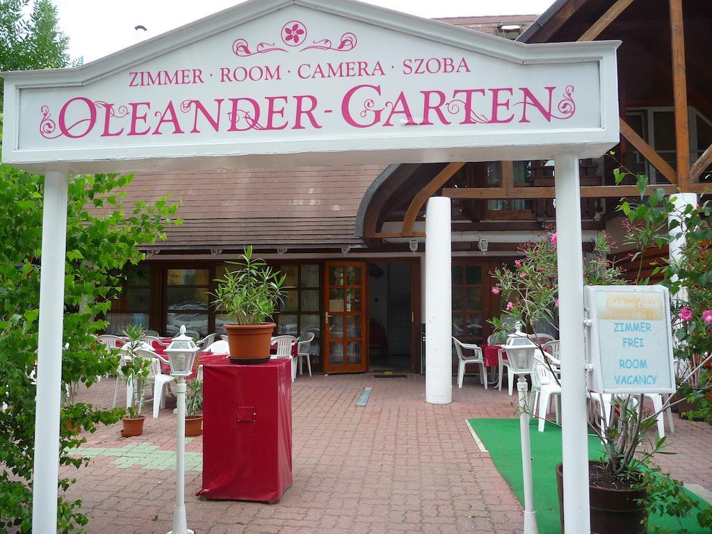 Oleander B&B Шиофок Экстерьер фото