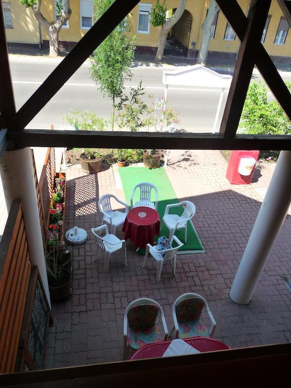 Oleander B&B Шиофок Экстерьер фото