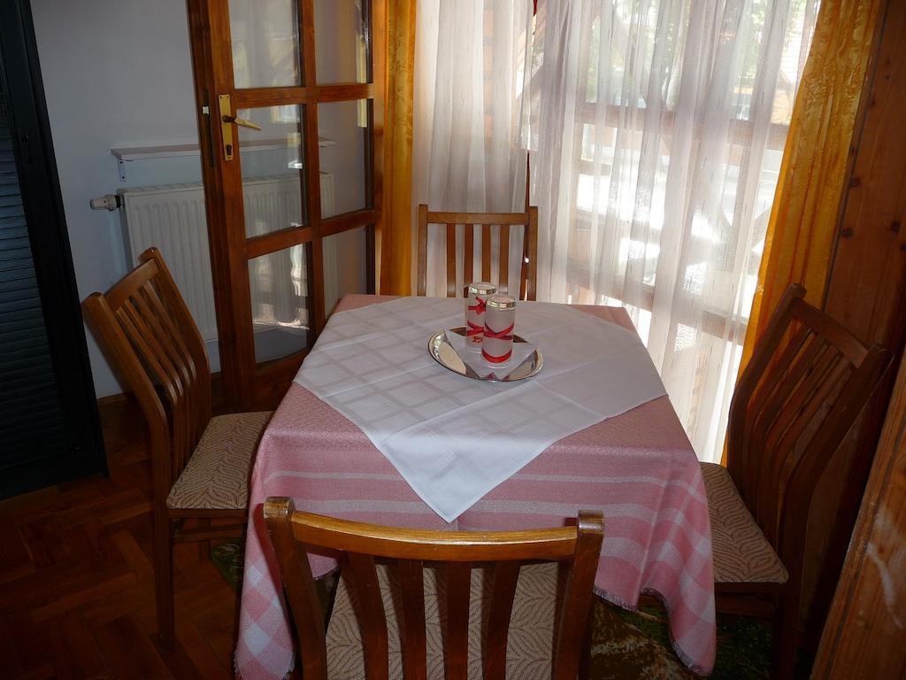 Oleander B&B Шиофок Экстерьер фото
