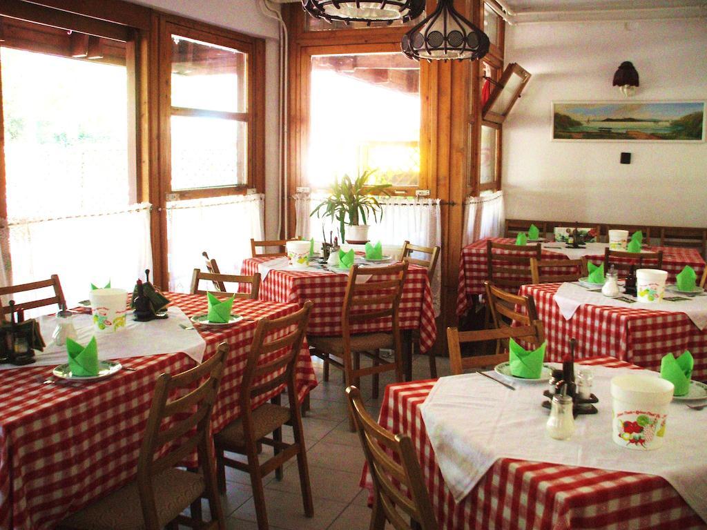Oleander B&B Шиофок Экстерьер фото